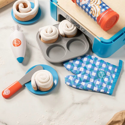 Fat Brain Toys Pretendables Cinnamon Roll Set - FA399-1