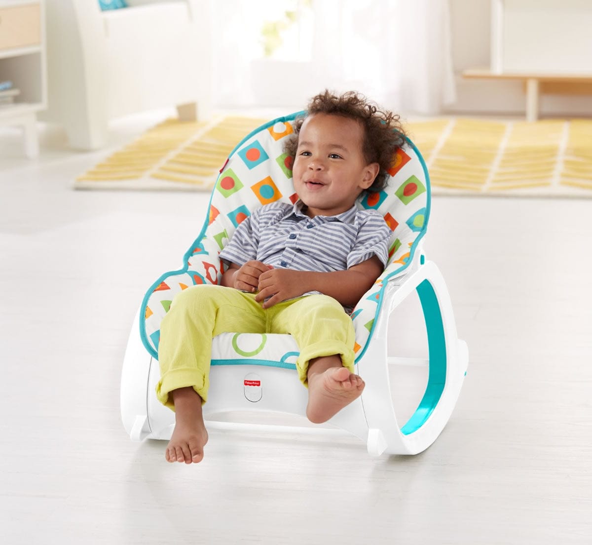Fisher-Price Infant-to-Toddler Rocker - Geo Diamonds