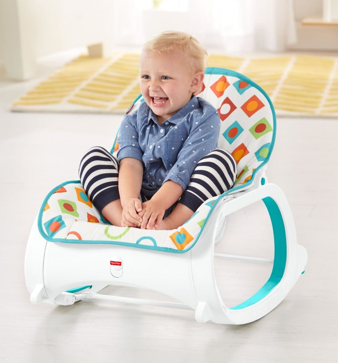 Fisher-Price Infant-to-Toddler Rocker - Geo Diamonds