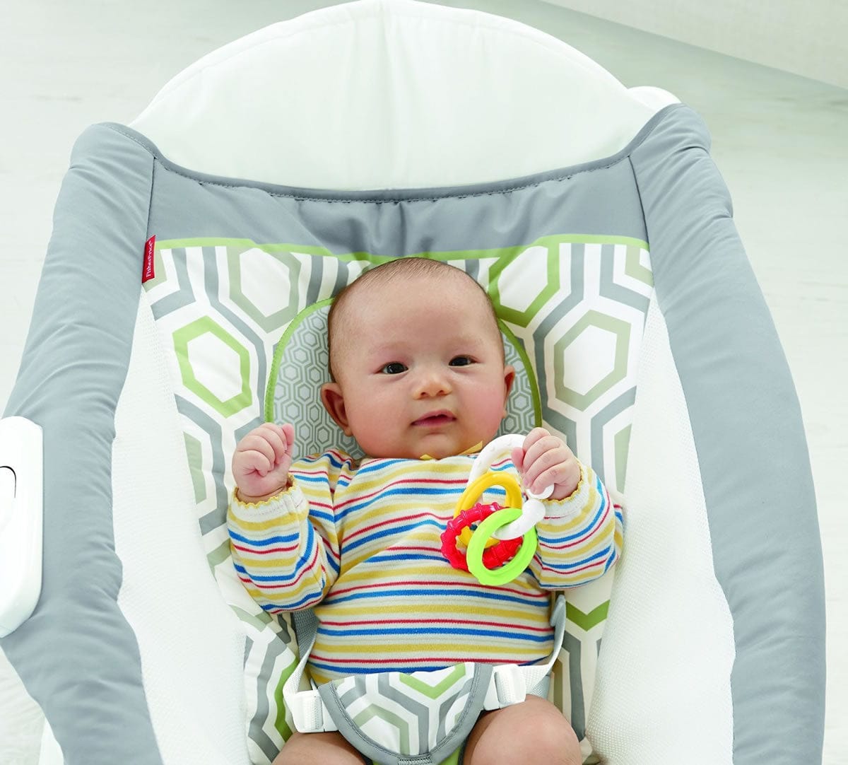 Fisher-Price Newborn Rock 'n Play Sleeper - Geo Meadow