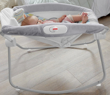 Fisher-Price Sweet Snugapuppy Dreams Deluxe Rock 'n Play Sleeper - DTG87
