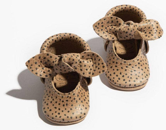 Freshly Picked Knotted Bow Moccasins Mini Sole V2, Size 5 - Almond Speckles