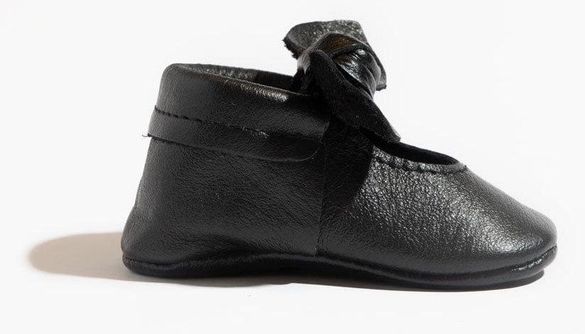 Freshly Picked Knotted Bow Moccasins, Size 2 - Ebony - SSKBEBONYY02