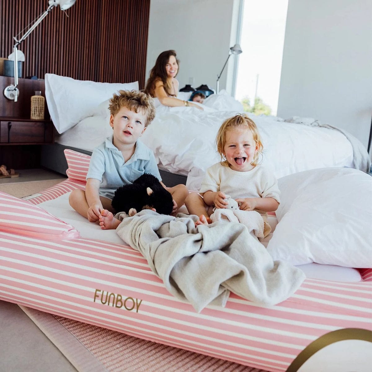 FUNBOY Kids Sleepover Air Mattress - Pink Convertible - BED-CONVERTIBLE
