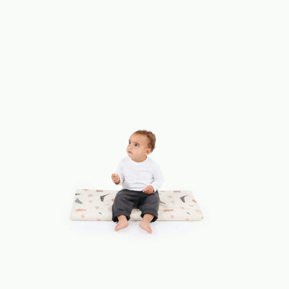 Gathre Padded Changing Mat - GPADMICPLUMEN