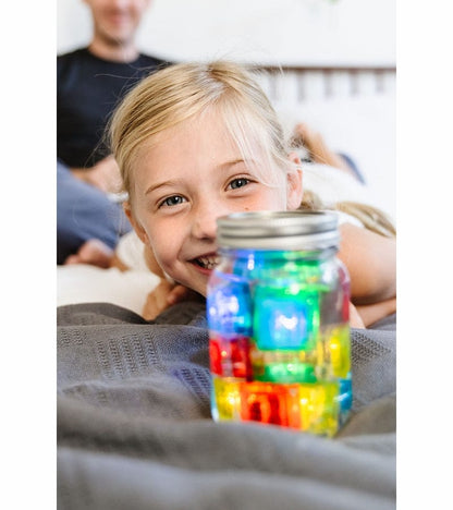 Glo Pals Light Up Cube Bath Toys - Blair (Blue) - gp-fin-4pk-blair