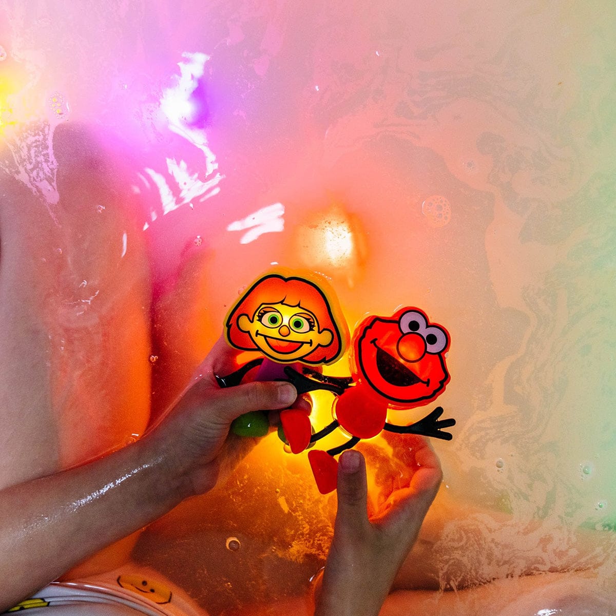 Glo Pals Light Up Sensory Bath Toy - Julia - GP-FIN-CHAR-JULIA
