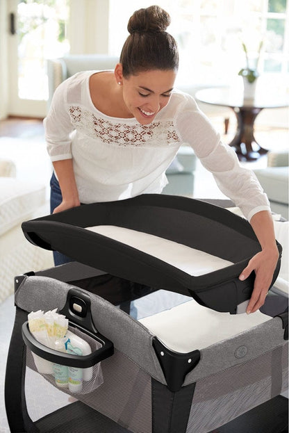 Graco Pack 'n Play Playard Quick Connect Portable Napper - Darcie