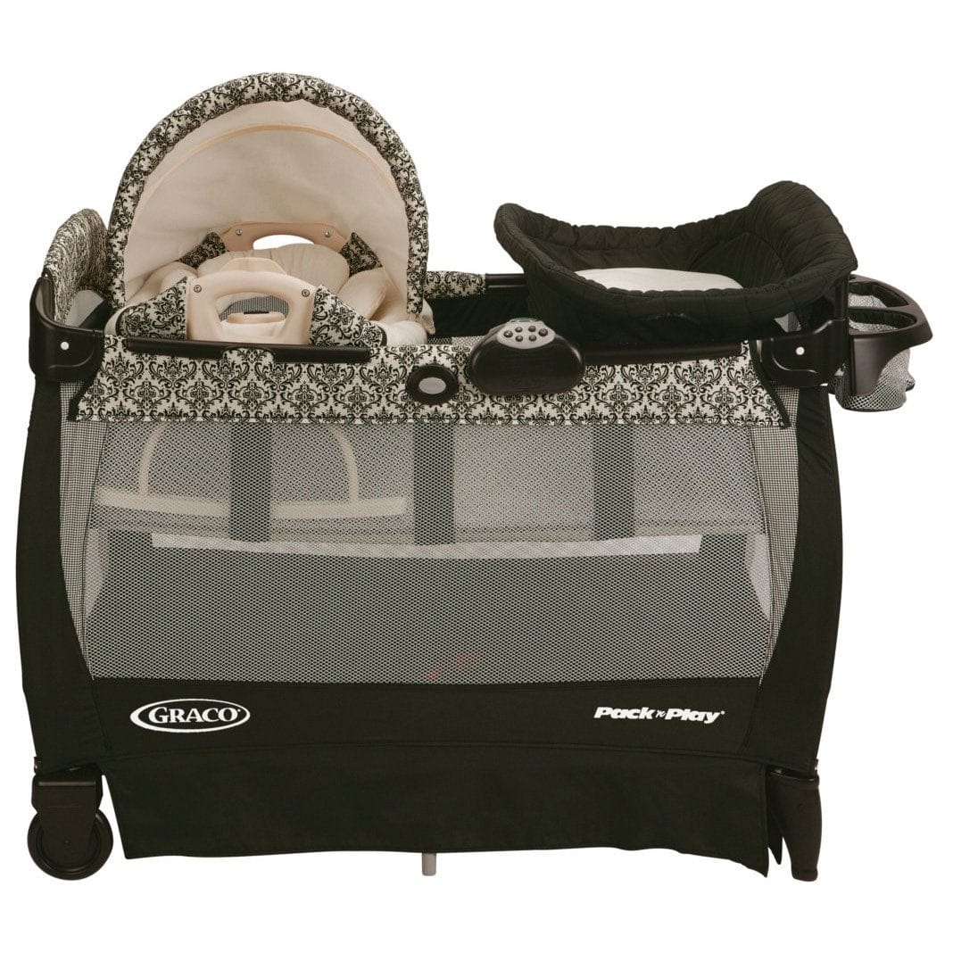 Graco Pack 'n Play Playard with Cuddle Cove Rocking Seat - Rittenhouse - 1857692