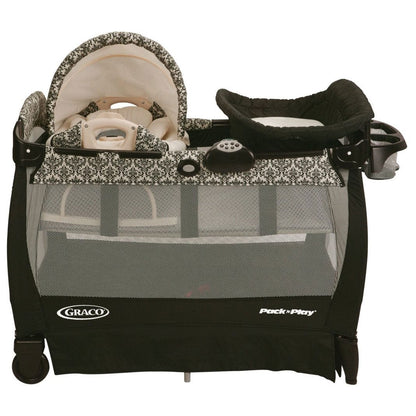 Graco Pack 'n Play Playard with Cuddle Cove Rocking Seat - Rittenhouse - 1857692