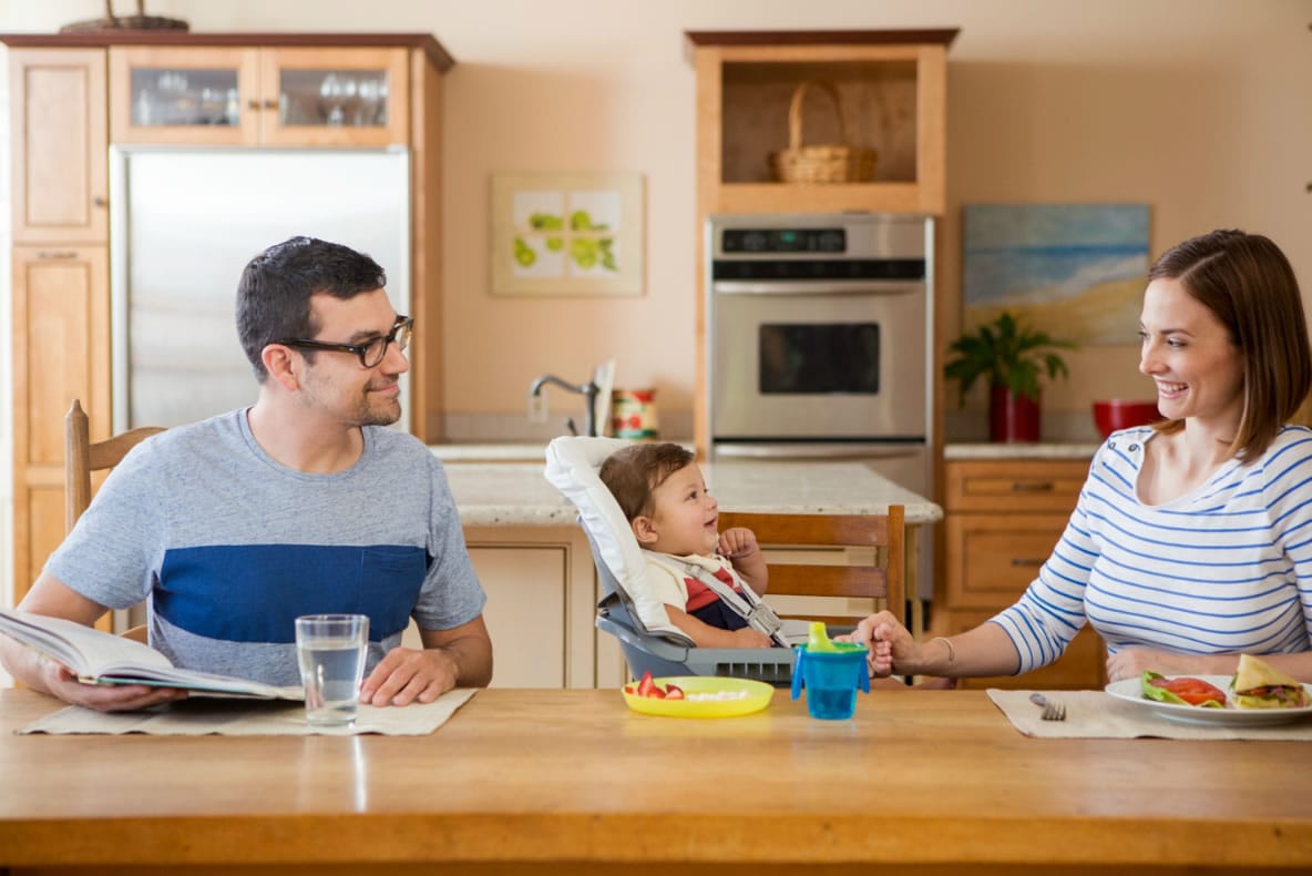 Graco Swivi Seat 3-in-1 Portable Booster Chair - Abbington