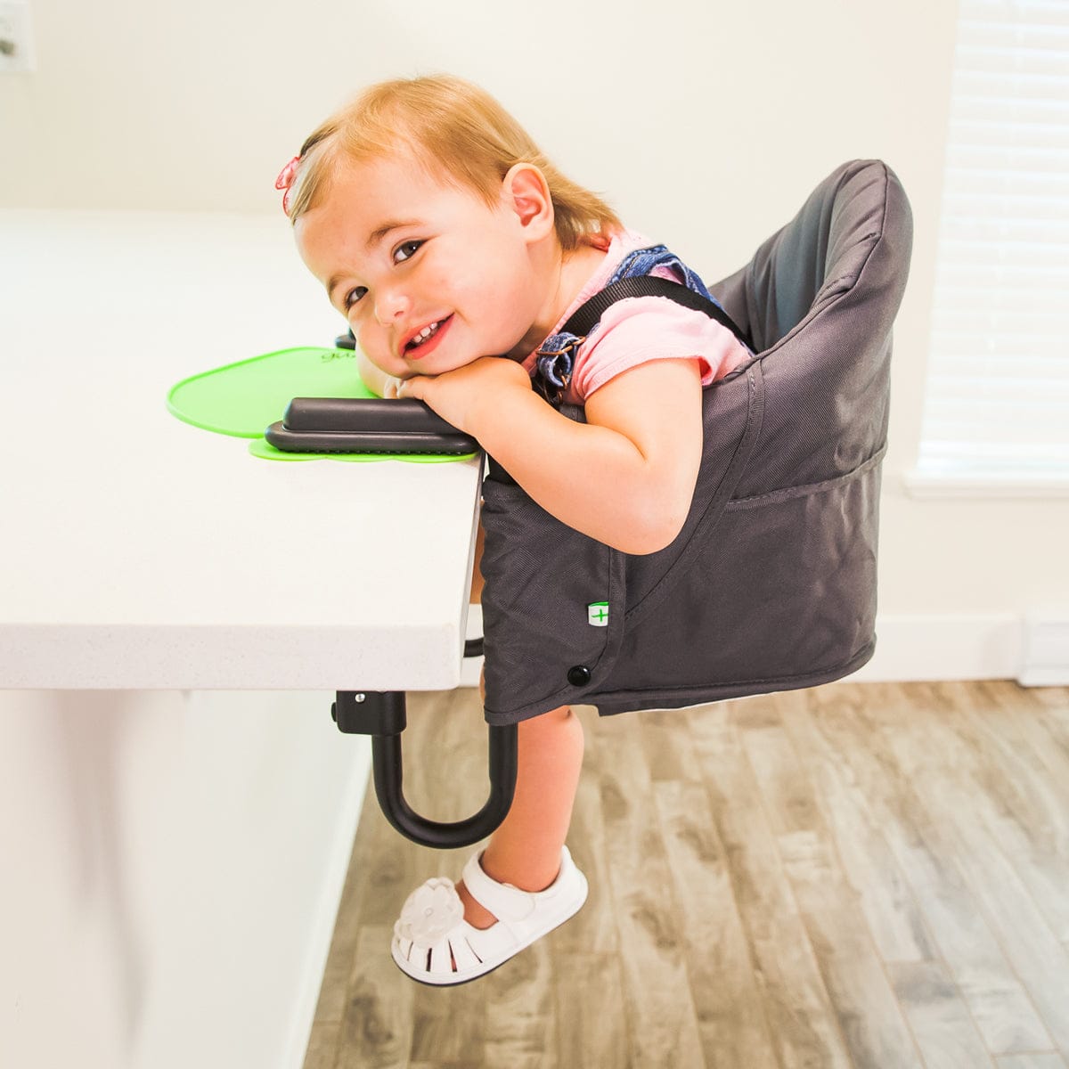 guzzie+Guss Perch Hanging High Chair - Black - GG201BL