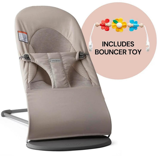 BabyBjörn Bouncer + Toy Bundle - Balance Soft (Tri-Fabric) Sand Gray / Flying Friends - 005002US-080099US