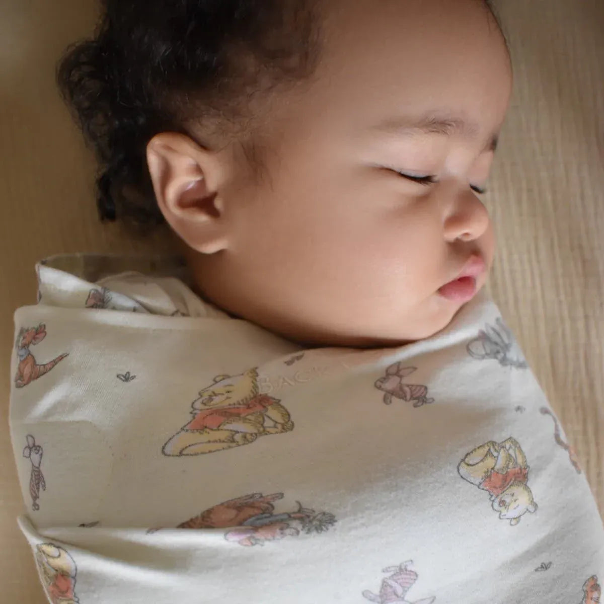 Halo 100% Cotton Swaddle TOG 1.5 - Disney™ Winnie the Pooh (Newborn) - 4933-HALO