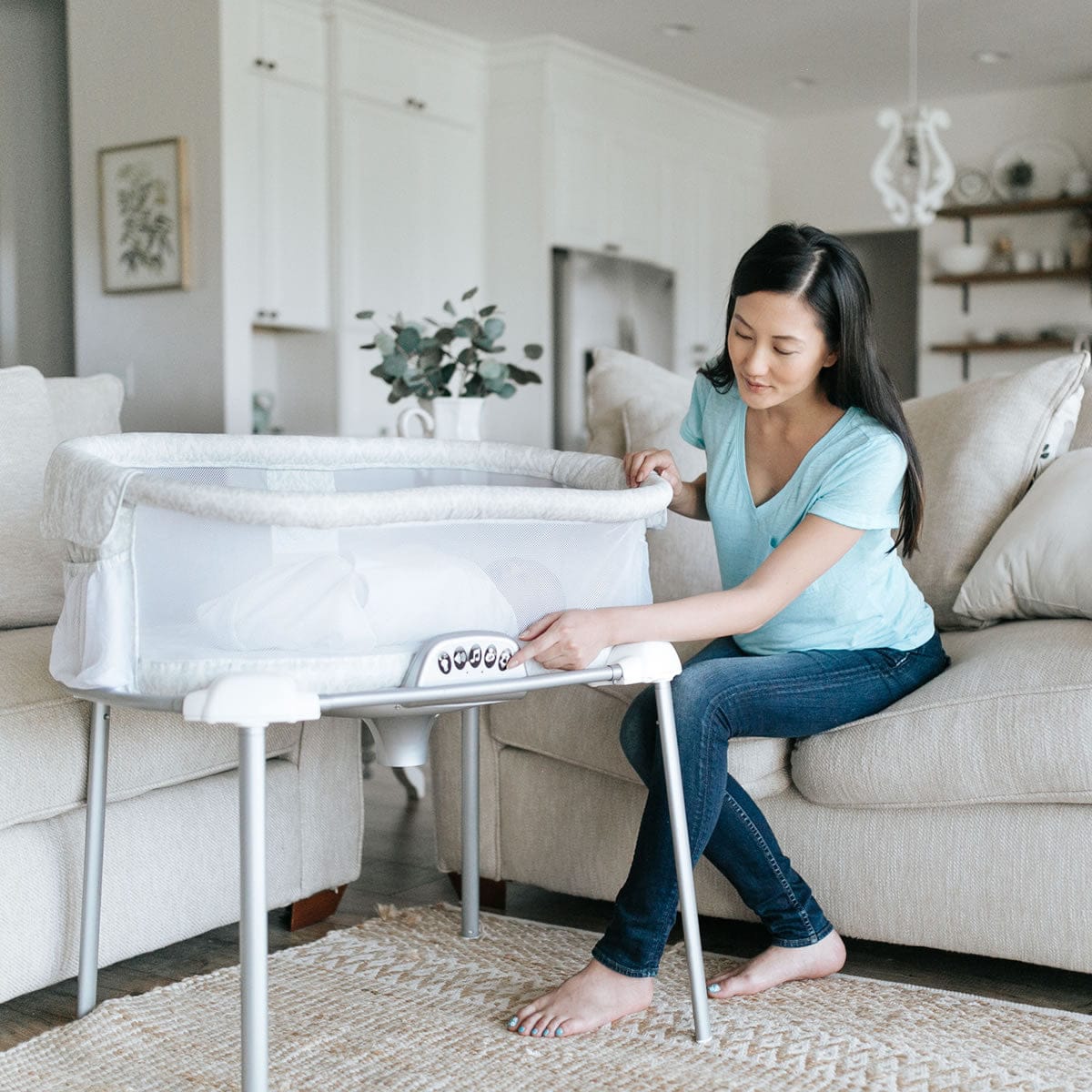 Halo Bassinest Portable Stand - 3863