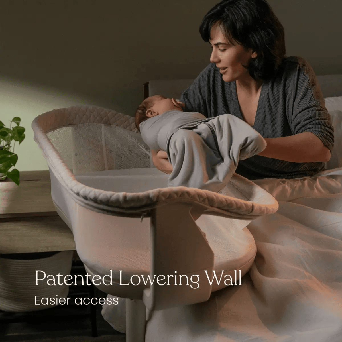 HALO BassiNest Swivel Sleeper 4.0 Air with Dreamweave Breathable Pad - Oat - 5271-HALO