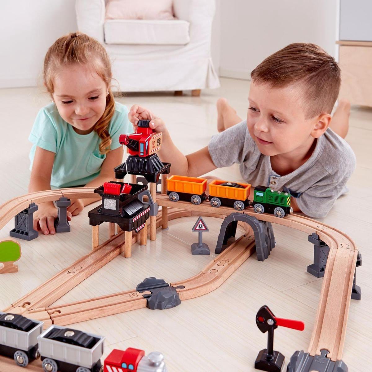 Hape Mining Loader Set - E3756