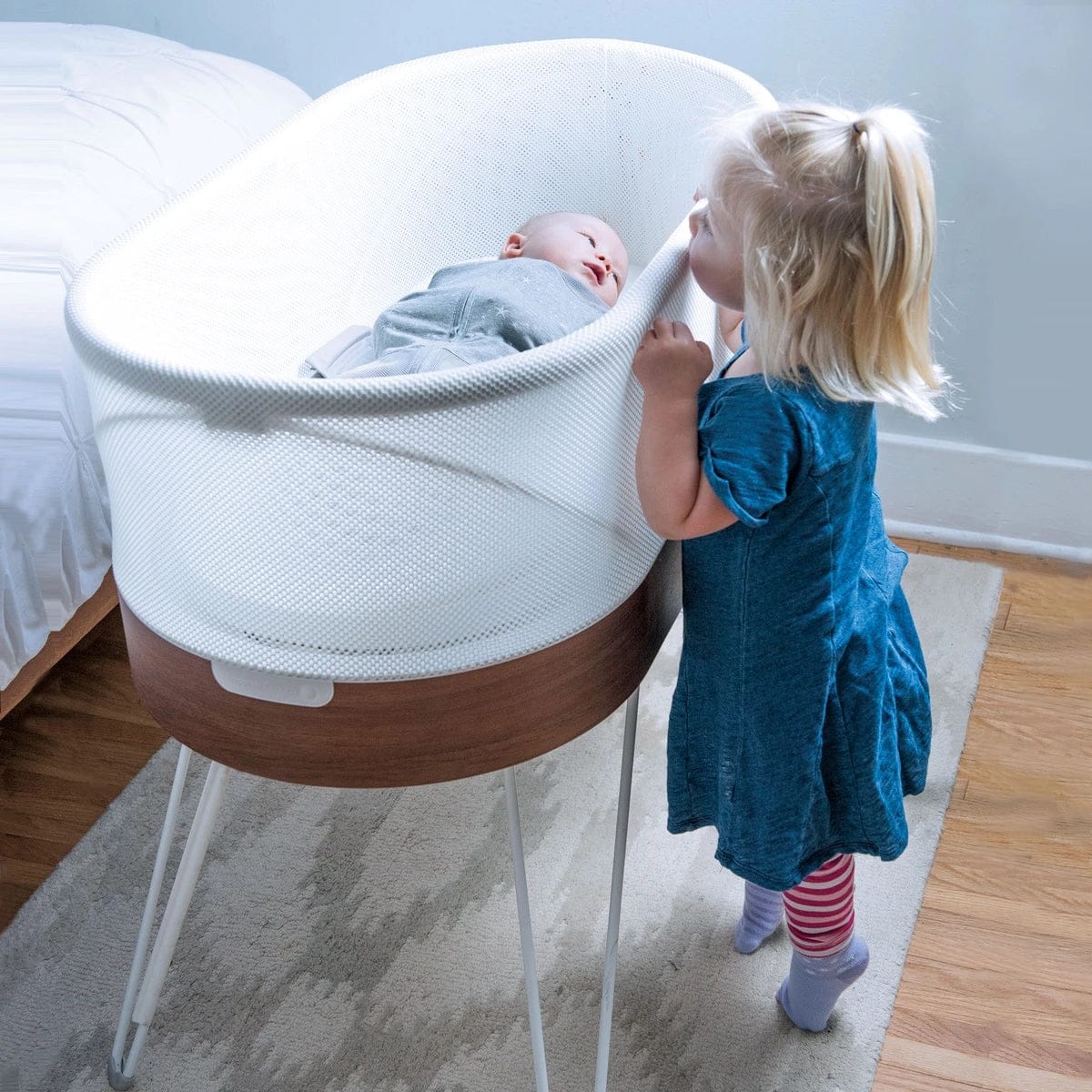 Happiest Baby SNOO Smart Sleeper Bassinet - 4767SNXX100-W