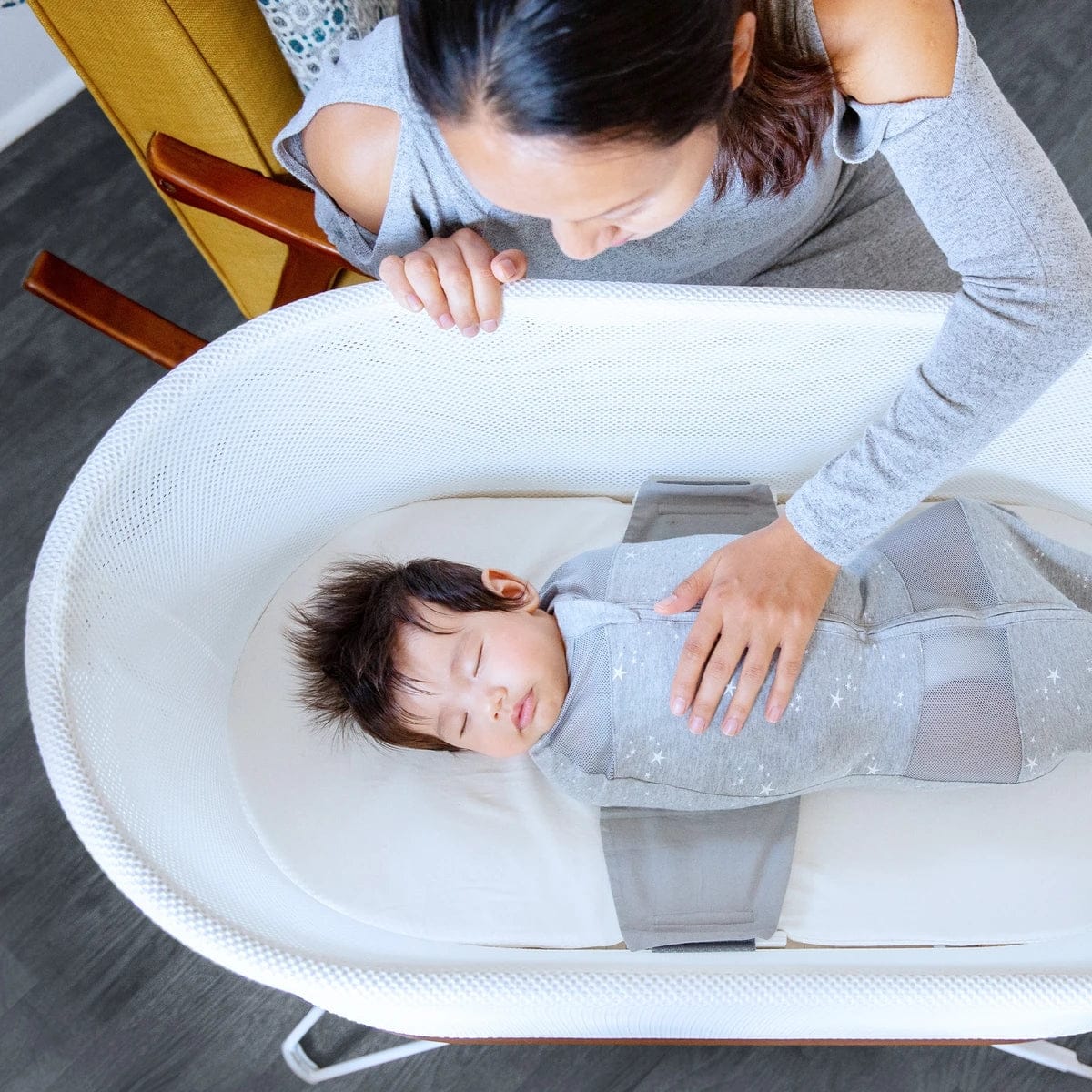Happiest Baby SNOO Smart Sleeper Bassinet - 4767SNXX100-W