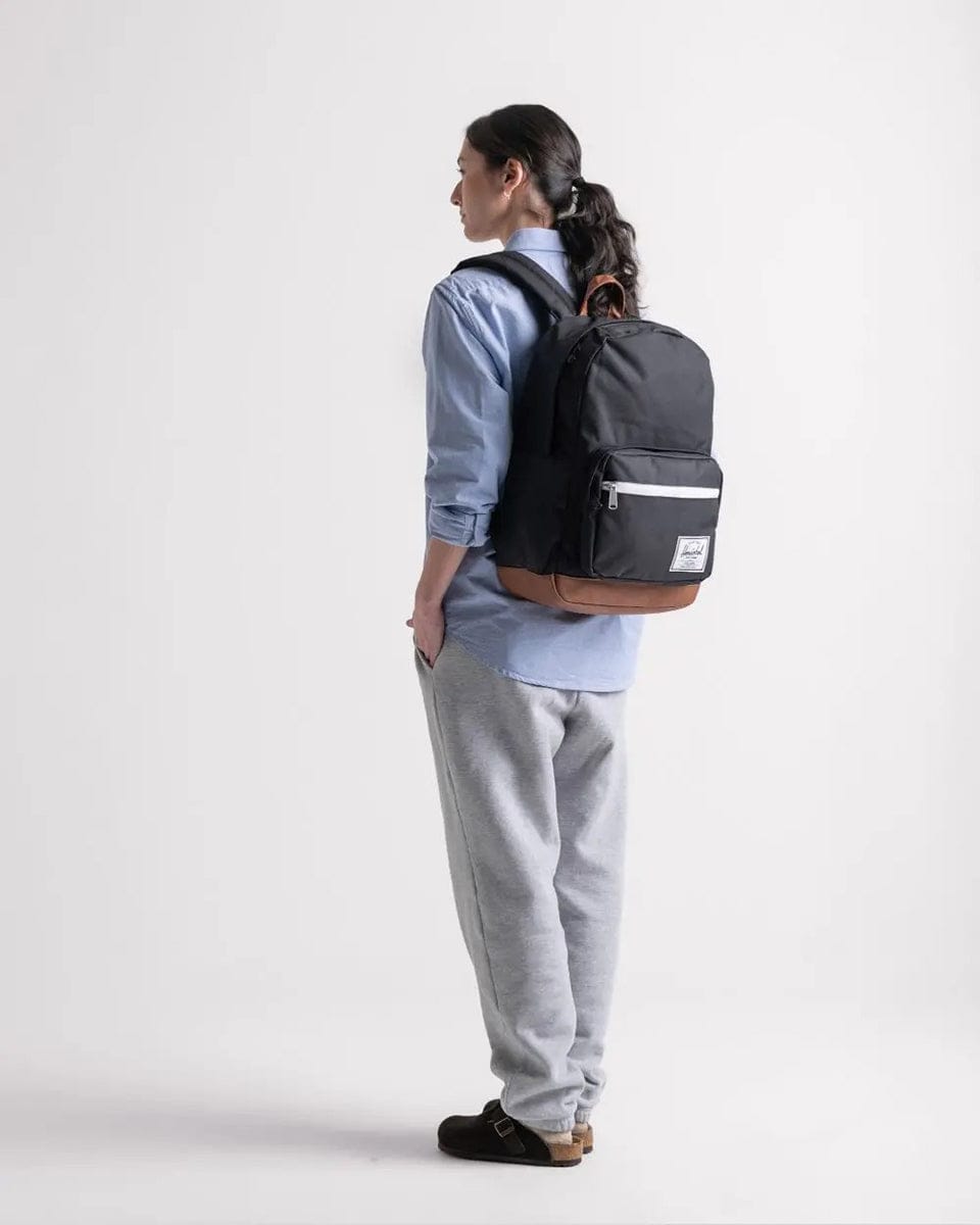 Herschel Pop Quiz Backpack - Black - 10011-00001