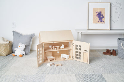Hudson Dollhouse -