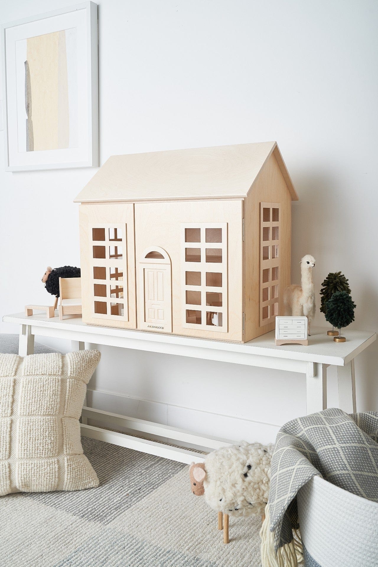 Hudson Dollhouse -