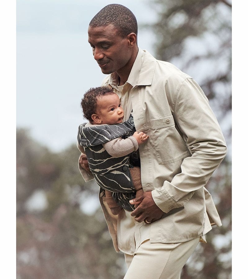 BabyBjorn Baby Carrier Mini, Cotton - Anthracite / Landscape - 21027-032027A