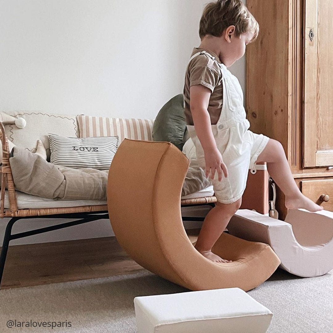 Charlie Crane MILO Rainbow Playset - Camel - MILO-CAMEL