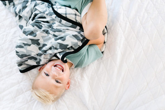 Copper Pearl 3-Layer Stretchy Quilt - Gunnar