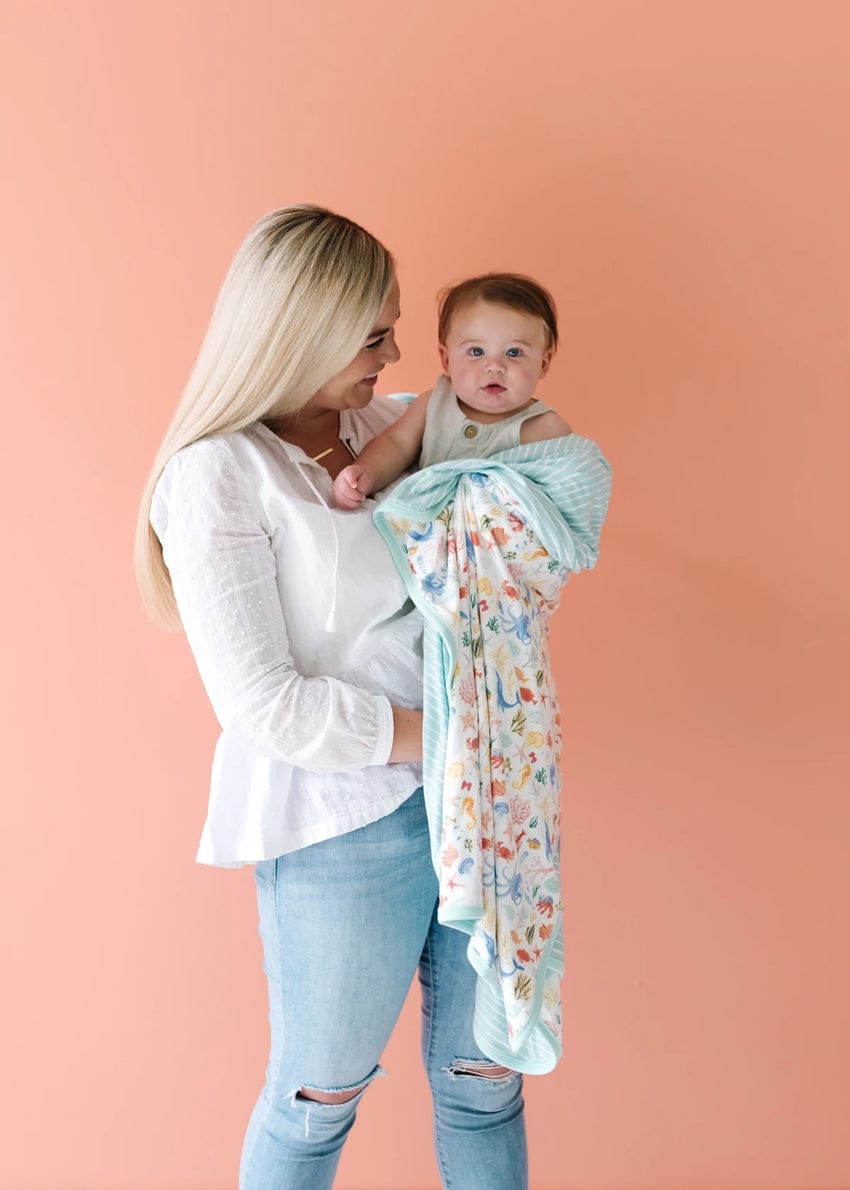 Copper Pearl 3-Layer Stretchy Quilt - Nautical