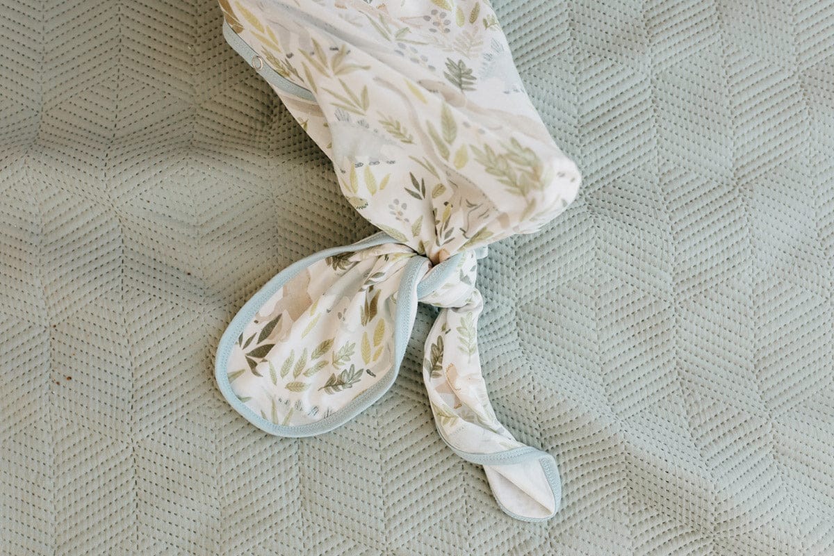 Copper Pearl Newborn Knotted Gown - Rex - X002QRKWXL