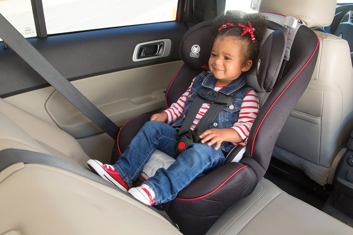 Cosco Easy Elite Lightweight All-in-One Convertible Car Seat - Wilder - CC256FME