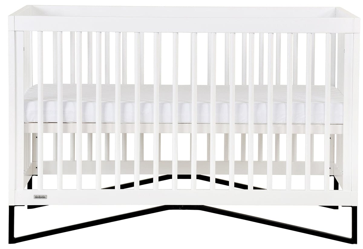 dadada Kenton 3-in-1 Convertible Crib - White / Black - 10941