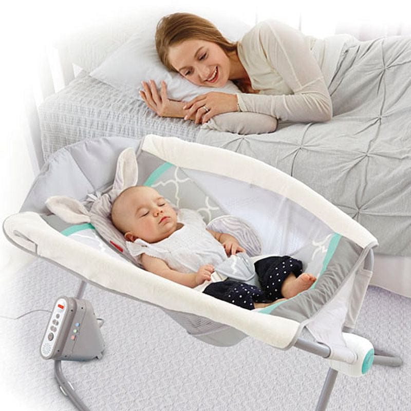 Fisher-Price Deluxe Newborn Auto Rock 'n Play Sleeper - Safari Dreams - CHN22