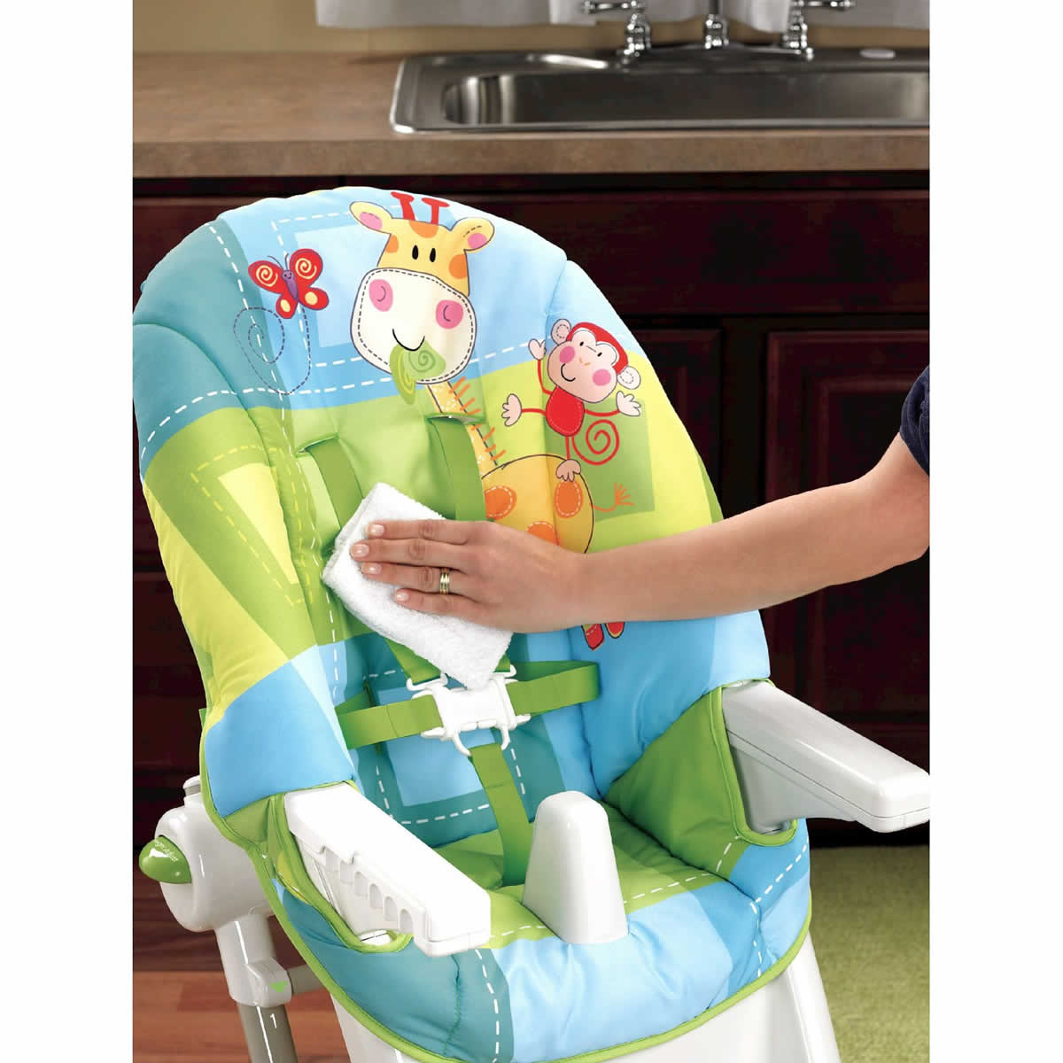 Fisher-Price Discover n' Grow EZ Clean High Chair - W9481