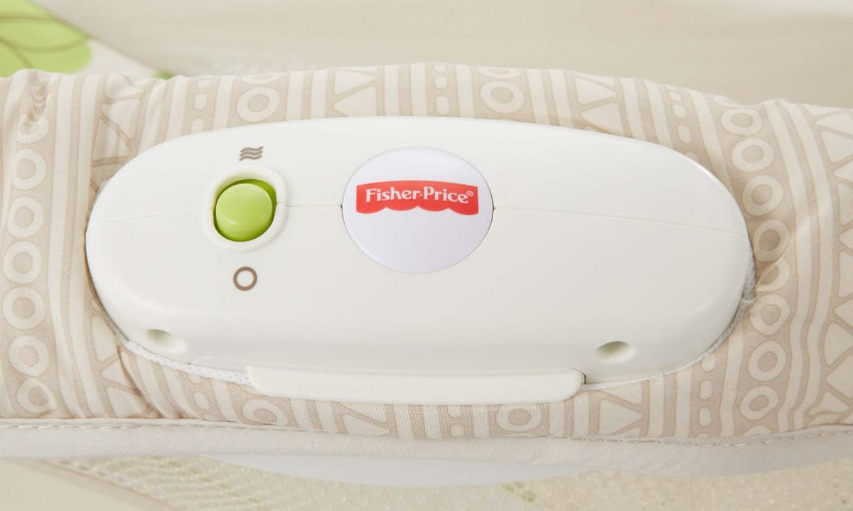 Fisher-Price Newborn Rock 'n Play Sleeper - Rainforest Friends - BCT91