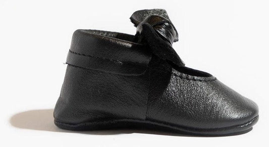 Freshly Picked Knotted Bow Moccasins, Size 1 - Ebony