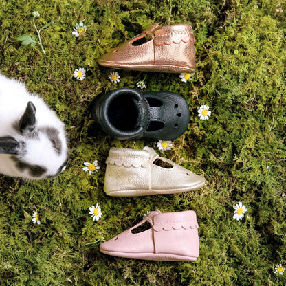 Freshly Picked Mary Janes, Size 3 - Birch - FPMJBIR-3