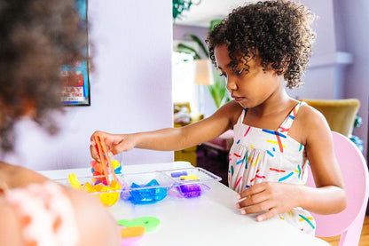 Glo Pals Light Up Sensory Bath Toy - Pippa (Green) - GP-FIN-CHAR-PIPPA