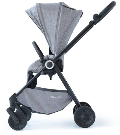 guzzie+Guss Hopscotch Stroller - Salt & Pepper