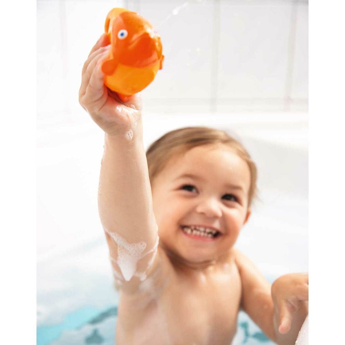 HABA Ocean Fishing Fun Bath Toy with 5 Squirting Fish - 305962