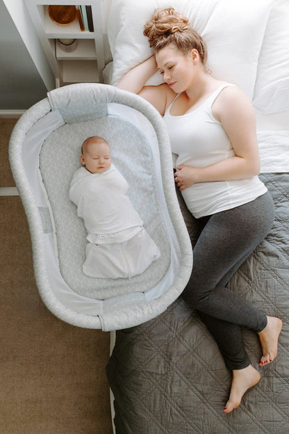 Halo Bassinest Swivel Sleeper Essentia Next Gen - Morning Mist
