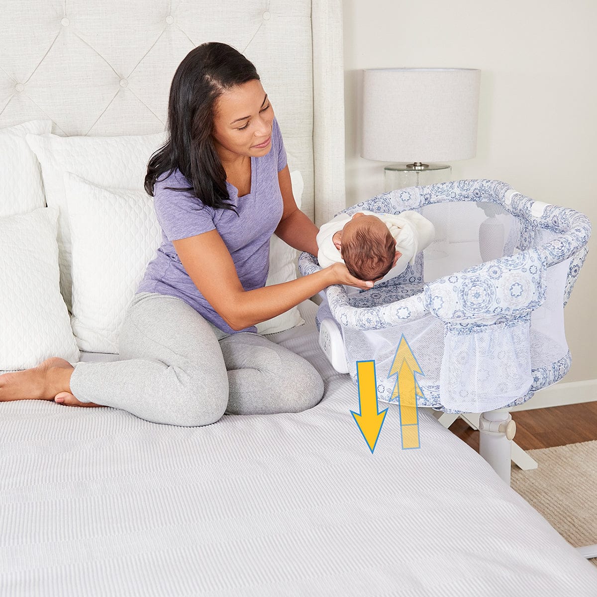 HALO Bassinest Swivel Sleeper Luxe - Medallion - 3851-HALO