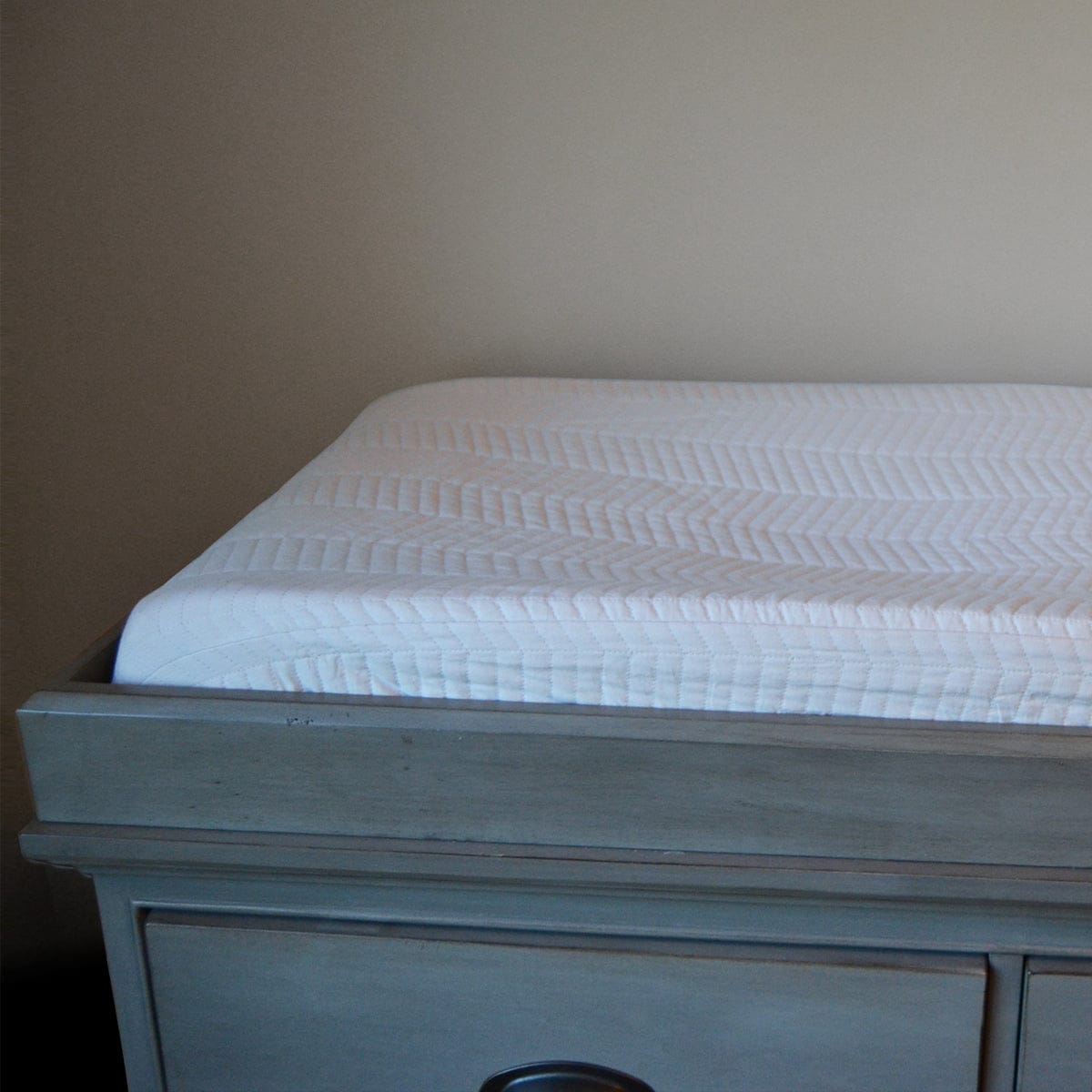 Hello Spud Organic Cotton Changing Pad Cover - Blue Chevron - HS-CPCR-000009