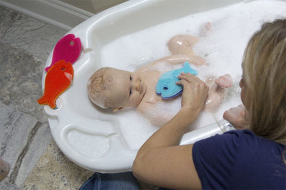 Innobaby Bathin' Smart Bath Scrub, Fish - Blue - SIL-FISH01