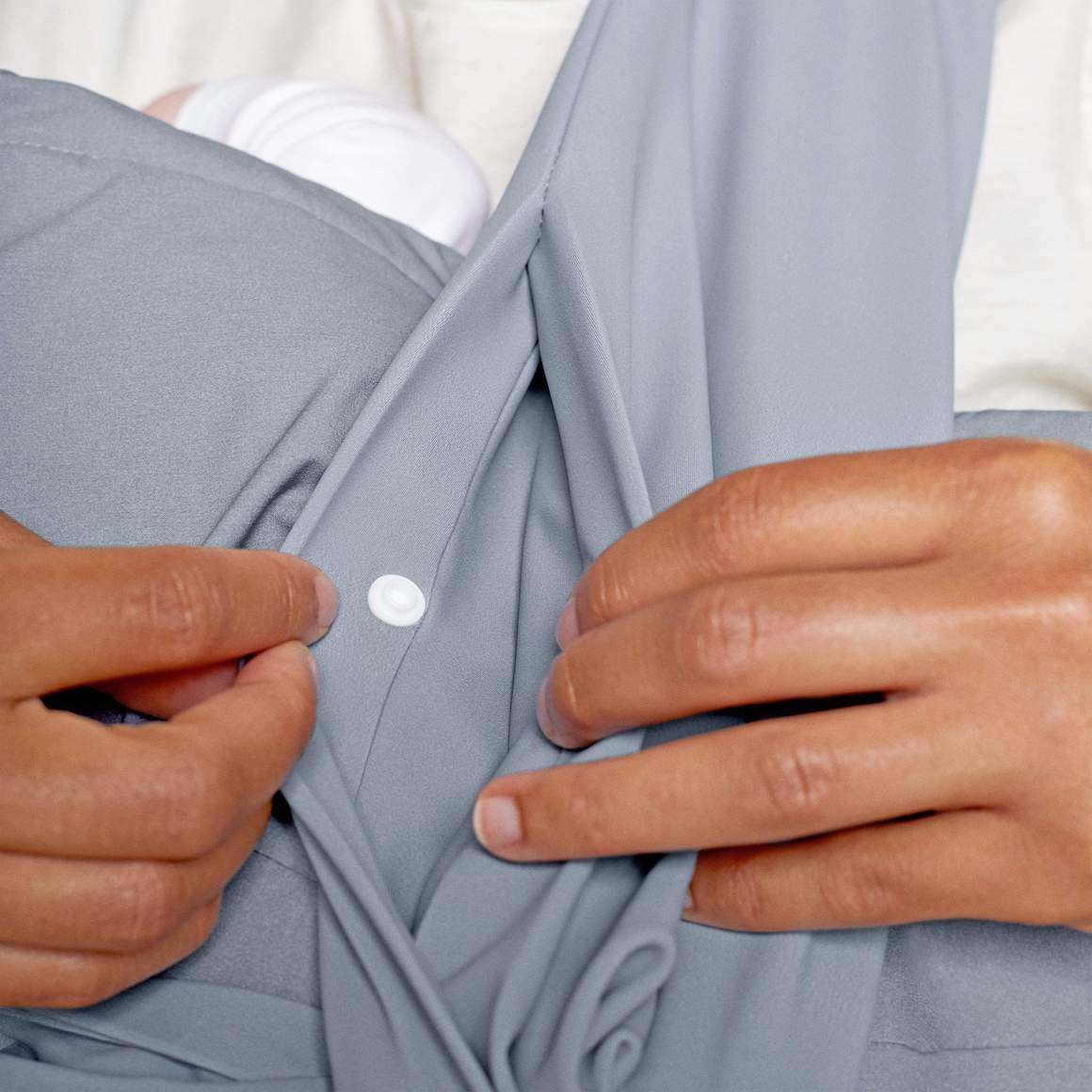 izzzi Baby Carrier - Stone - izzu03