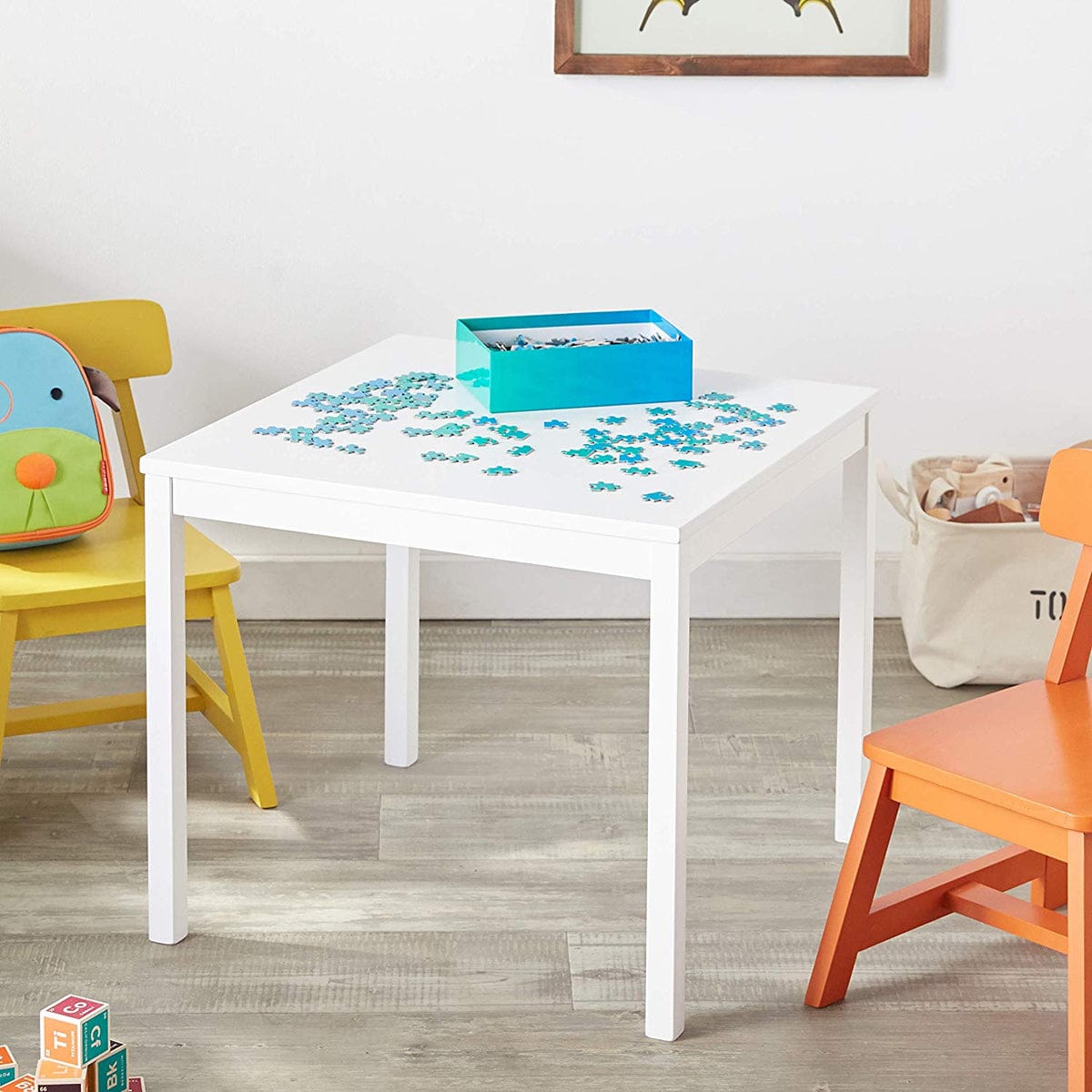 Lipper International Child's Square Table - White - 585W