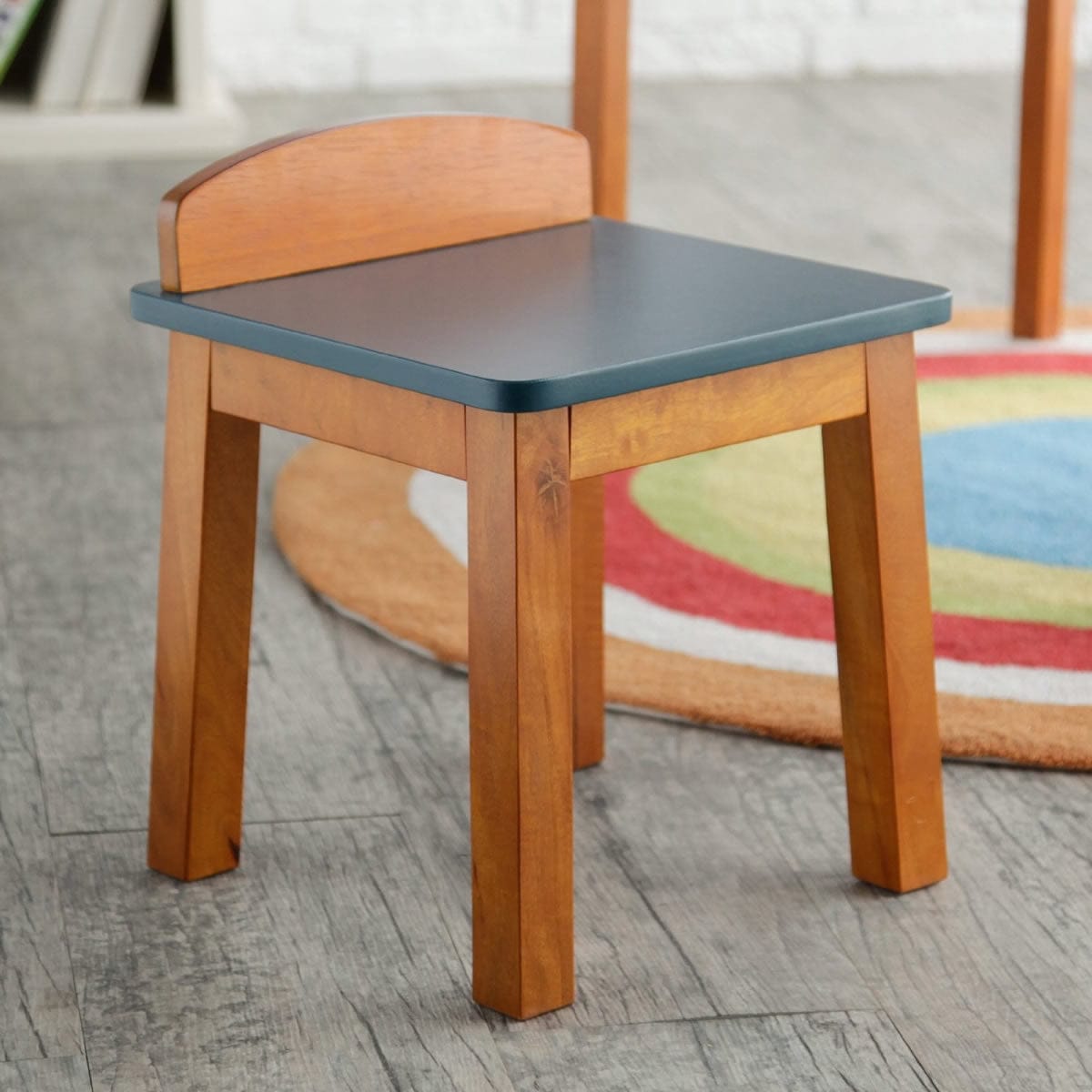 Lipper International Child's Table & Stools Set - Pecan