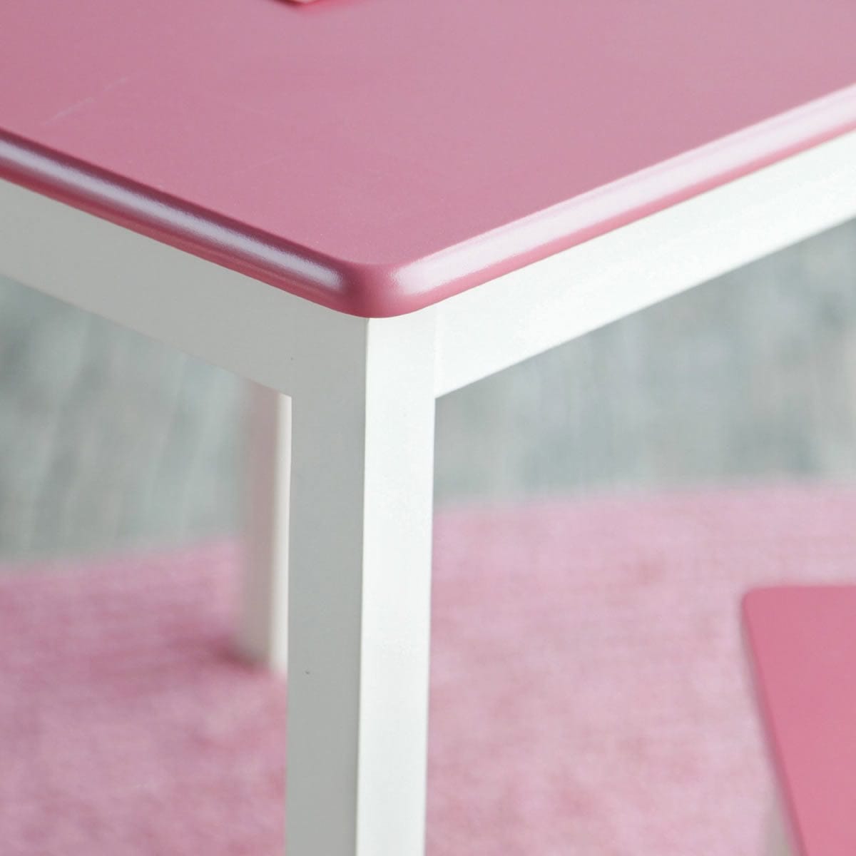 Lipper International Child's Table & Stools Set - Pink/Ivory