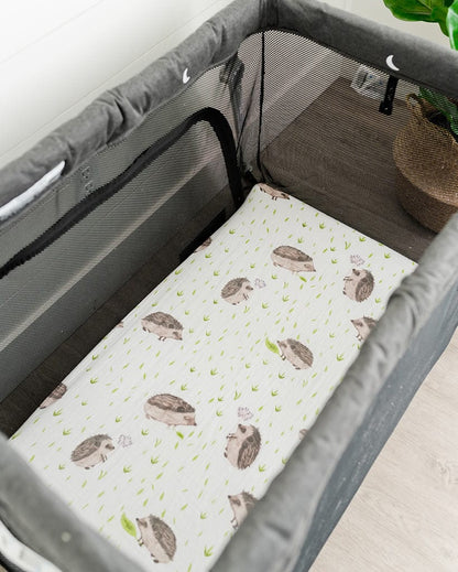 Little Unicorn Cotton Muslin Mini Crib Sheet - Hedgehog - UN0906